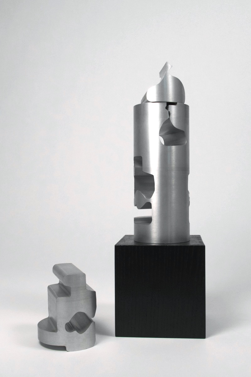 «Der Turm AC», 1965 (Aluminium, H 19 cm, ø 8 cm, WG 65 – 119 M)
