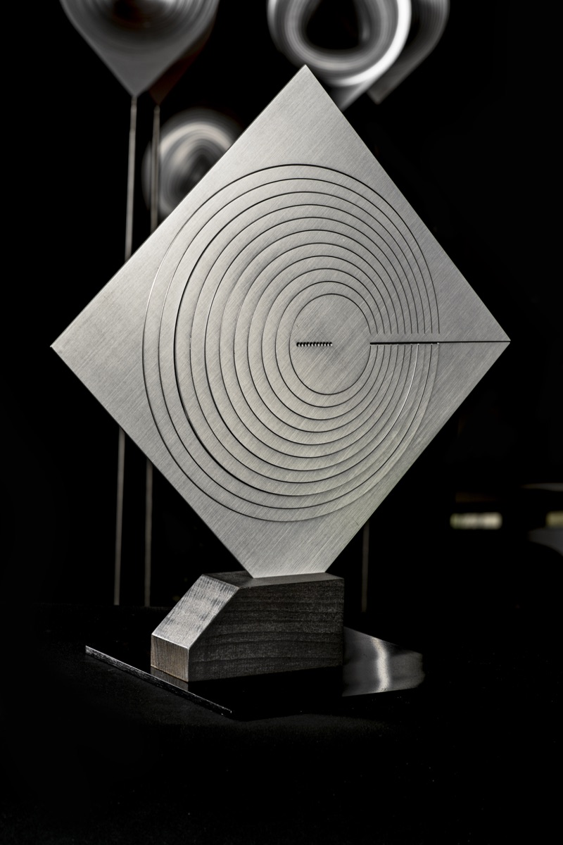 «Vibration 25 über Eck», 1975 (Alu, Multiple, WG 75 – S 74)