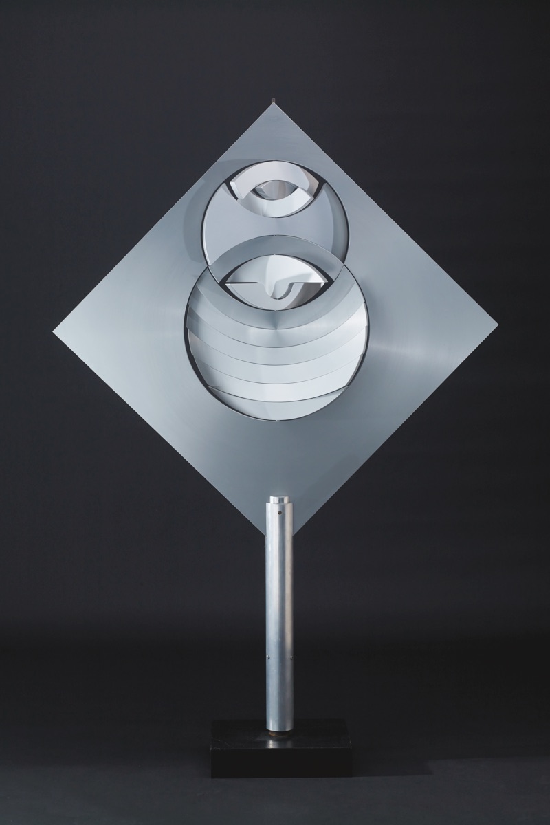 «Quadratplatte», 1984 (Alu, 80 x 80 x 2,4 cm, WG 84 – 1010 M)